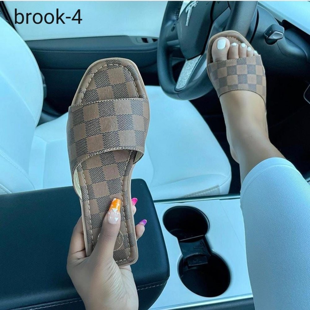 BROOK-4